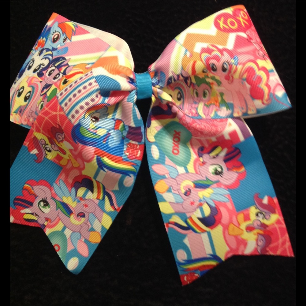 Hair bow